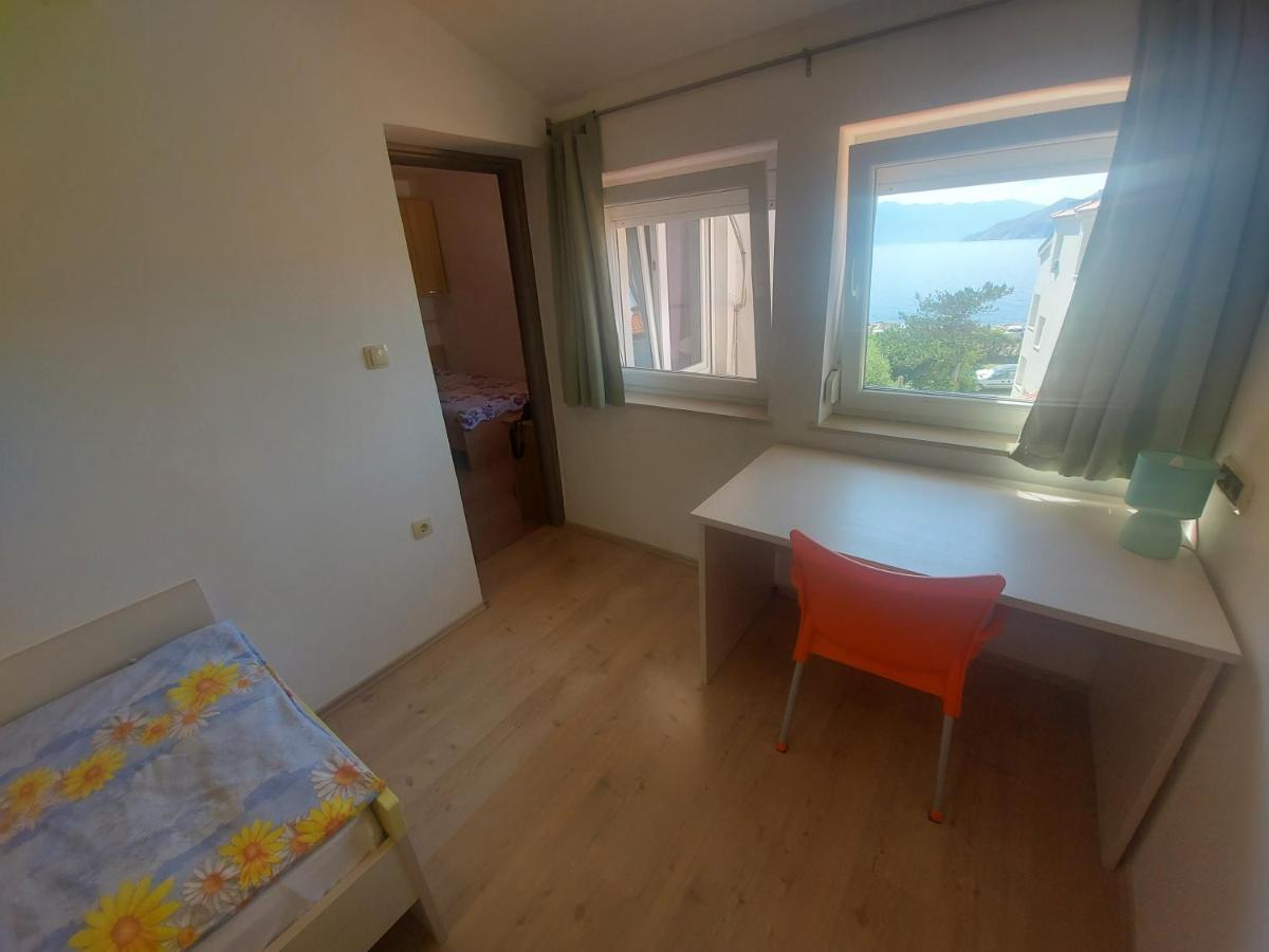 Apartments Kricin 14 Laura Baška Exterior foto